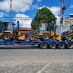 Boa Esperança Recebe Três Retroescavadeiras para Fortalecer Infraestrutura Municipal