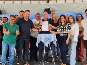 Casagrande entrega obras e anuncia novos investimentos em Governador Lindenberg
