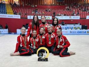 Ginastas capixabas conquistam medalhas no Campeonato Brasileiro em Londrina