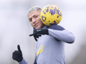 Richarlison no Flamengo? Atacante dá sinal verde e rumores ganham força