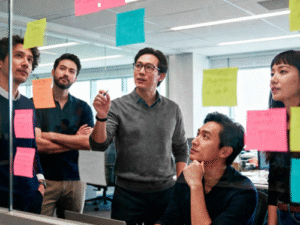 Como liderar pessoas em tempos de mudança– Leia o artigo escrito por Ellen Cavalcanti