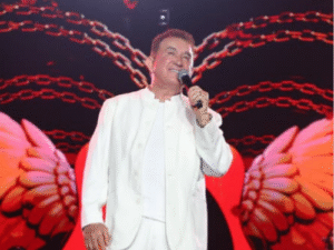 Amado Batista encerra festa de 46 anos de Marilândia neste domingo
